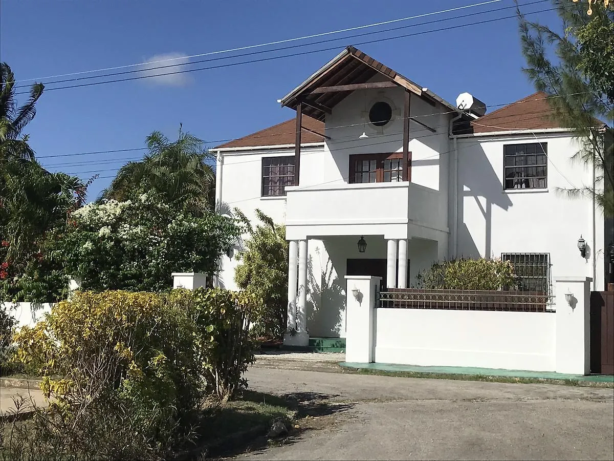 11 Gibbs Glade Villa Saint Peter